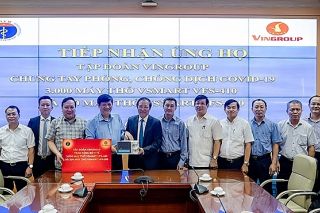 Vingroup trao tặng 1.700 máy thở xâm nhập và tài trợ hóa chất cho 56.000 xét nghiệm COVID-19