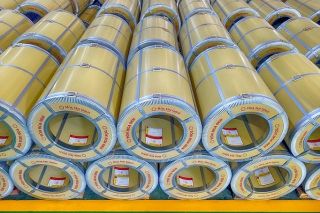 Trong 8 tháng, Hoa Sen bán gần 790.000 tấn tôn mạ