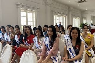 18 thí sinh lọt vào vòng Chung kết cuộc thi "Người đẹp Hạ Long 2020"