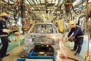 Chỉ giảm phí trước bạ 50% với xe sản xuất trong nước đến hết năm 2020