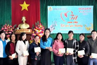 Gia Lai: Liên đoàn Lao động tỉnh tổ chức chương trình "Tết sum vầy - Kết nối yêu thương" cho người lao động