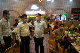 TP.HCM: Tiếp tục thực hiện mục tiêu kép, vừa phòng dịch, vừa phát triển kinh tế