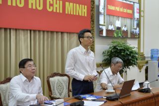 Chủ tịch UBND TPHCM Nguyễn Thành Phong: Kiến nghị mua vaccine Covid-19 tiêm cho toàn dân