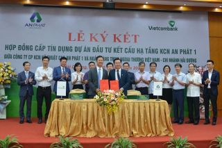 Vietcombank Hải Dương ký kết hợp đồng cấp tín dụng 1.200 tỷ đồng với Công ty CP KCN kỹ thuật cao An Phát 1