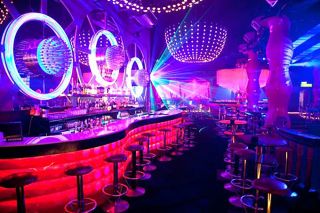TPHCM: Dừng hoạt động quán bar, vũ trường, karaoke để chống dịch Covid-19