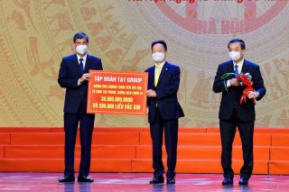 T&T Group ủng hộ 30 tỷ đồng cho chương trình tiêm vắc xin phòng COVID-19 của TP. Hà Nội