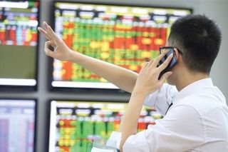 Bộ Tài chính yêu cầu giảm lô giao dịch xuống 10 cổ phiếu