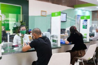 Vietcombank tiếp tục giảm lãi vay cho khách hàng tại 19 tỉnh, thành phía Nam