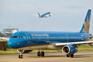 Vietnam Airlines đại hội cổ đông bất thường: Phát hành thêm cổ phiếu, thu hẹp đội tàu bay