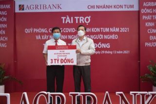 Kon Tum: Tiếp nhận Quỹ phòng, chống dịch Covid-19
