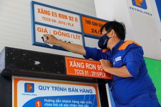 Nóng: Bộ Tài chính khẳng định giá xăng Việt Nam đang thấp so với thế giới