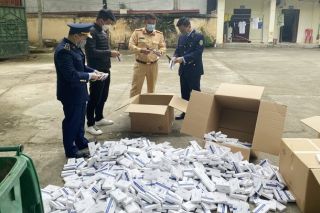 Cục Quản lý thị trường Lạng Sơn kiểm tra, xử lý nhiều vụ hàng lậu, hàng giả trong quý I/2022
