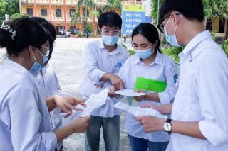 Hôm nay, thí sinh lớp 12 bắt đầu đăng ký dự thi tốt nghiệp THPT 2022 trực tuyến