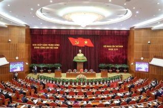 Thông cáo báo chí ngày làm việc thứ năm của Hội nghị Trung ương 5
