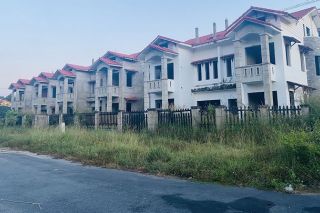 Chế tài về việc đánh thuế cao với người nhiều nhà đất, đầu cơ và đất bỏ hoang