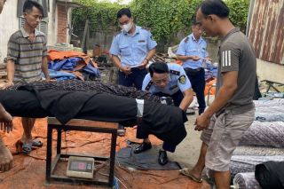 Lực lượng Quản lý thị trường TP. Hồ Chí Minh phát hiện, tạm giữ hơn 5 tấn vải thun nhập lậu