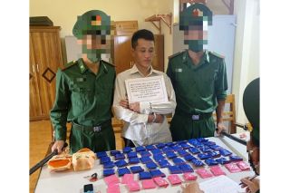 Bắt giữ đối tượng vận chuyển 12.000 viên ma túy tổng hợp