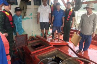 Tạm giữ 7.000 lít dầu DO không rõ nguồn gốc