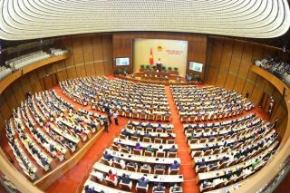 Quốc hội thông qua Nghị quyết phát triển kinh tế-xã hội năm 2023 với 15 chỉ tiêu chủ yếu, tốc độ tăng trưởng khoảng 6,5%