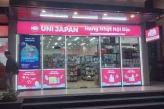 Cửa hàng UNI JAPAN Hà Nội bày bán thuốc và thực phẩm chức năng