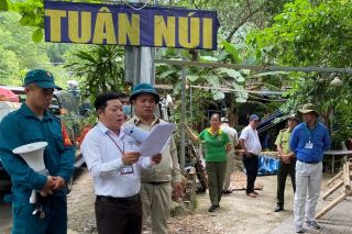 Đà Nẵng: Hàng loạt công trình xây dựng trái phép ở bán đảo Sơn Trà bị cưỡng chế