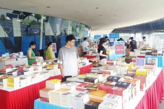 Hội sách 2023: “Khát vọng xây dựng một Quảng Ninh kiểu mẫu, giàu đẹp, văn minh, hiện đại”