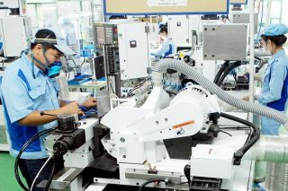 Sản xuất công nghiệp tháng 8 tiếp tục xu hướng tích cực hơn
