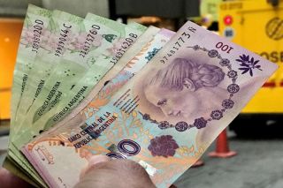 Argentina duy trì lãi suất ổn định