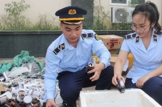 Tịch thu, tiêu hủy toàn bộ hàng hóa vi phạm của Công ty TNHH Y dược cổ truyền Minh Quang Đường