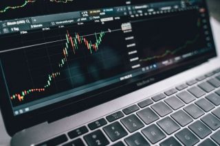 Thị trường chứng khoán phiên chiều 28/11: VN-Index đảo chiều tăng cuối phiên