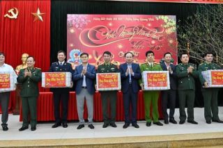 Đoàn công tác Tỉnh uỷ Quảng Ninh thăm, chúc Tết cán bộ, nhân dân khu vực biên giới