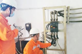 Điện lực TP. Hồ Chí Minh kêu gọi người dân tiết kiệm điện