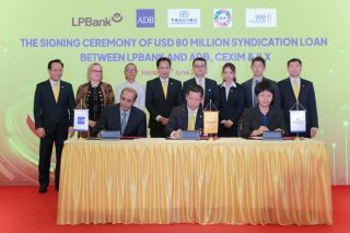 ADB và LPBANK ký kết khoản vay ưu đãi cho các DNNVV do phụ nữ làm chủ