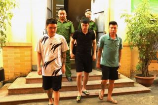 Lừa đảo bán xe không giấy tờ, giá rẻ trên mạng chiếm đoạt hơn 10 tỷ đồng