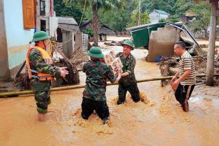 Xuất cấp gạo dự trữ cho Bộ Quốc phòng, Bộ Công an hỗ trợ các địa phương bị ảnh hưởng bão số 3