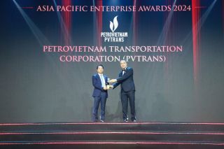 Thương hiệu PVTrans lần thứ tư liên tiếp giành chiến thắng kép tại APEA 2024