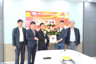 Thái Bình: Lãnh đạo huyện Đông Hưng thăm, chúc Tết doanh nghiệp đầu năm