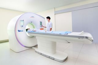 Siêu máy chụp CT lát cắt cực đại, phát hiện sớm đột quỵ, ung thư tạng