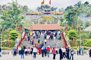 Quảng Ninh siết chặt kỷ luật, phòng chống lãng phí, tiêu cực dịp Tết