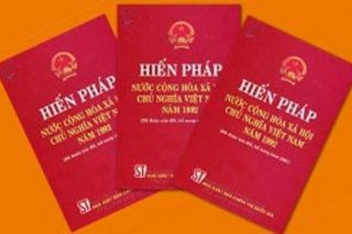 Giáo sư Trần Ngọc Đường: Thực hiện mô hình chính quyền địa phương 2 cấp, sửa Hiến pháp đầu tiên