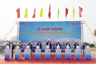 Quảng Bình: Khởi công dự án Bến cảng tổng hợp quốc tế Hòn La 2.299 tỷ đồng