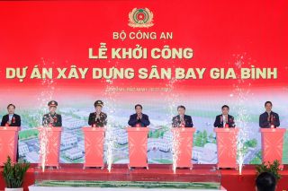 Khởi công, khánh thành trực tuyến đồng loạt các công trình lớn chào mừng 50 năm giải phóng miền Nam