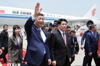 Tổng Bí thư, Chủ tịch nước Trung Quốc Tập Cận Bình đến Hà Nội, bắt đầu chuyến thăm cấp Nhà nước tới Việt Nam