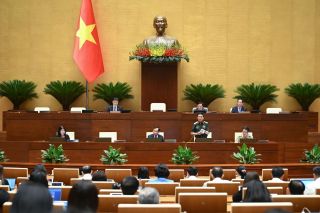 Hôm nay, Quốc hội thảo luận về ngân sách, giảm thuế giá trị gia tăng, chống lãng phí