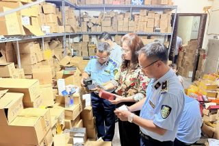 Hà Nội tăng cường xử lý vi phạm về hàng hóa
