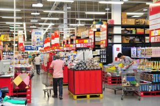 Các trung tâm của MM Mega Market vẫn đảm bảo chuỗi cung ứng hàng hóa