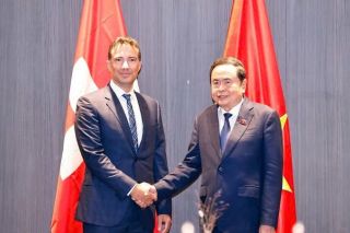 Việt Nam luôn coi trọng phát triển quan hệ hữu nghị với Thụy Sĩ