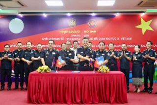 Hải quan khu vực IX và Hải quan các tỉnh Khammuane, Savannakhet, Salavan ký kết biên bản hợp tác