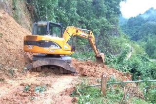 Công bố tình huống khẩn cấp thiên tai đối với vị trí sạt lở trên tuyến đường từ Quan Sơn đi Tam Lư