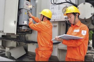 Bộ Công Thương đề xuất thí điểm giá điện hai thành phần từ năm 2025